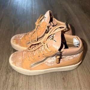 GIUSEPPE ZANOTTI mid-top Sneakers Beige Velvet & Patent Leather 2 Side Zippers